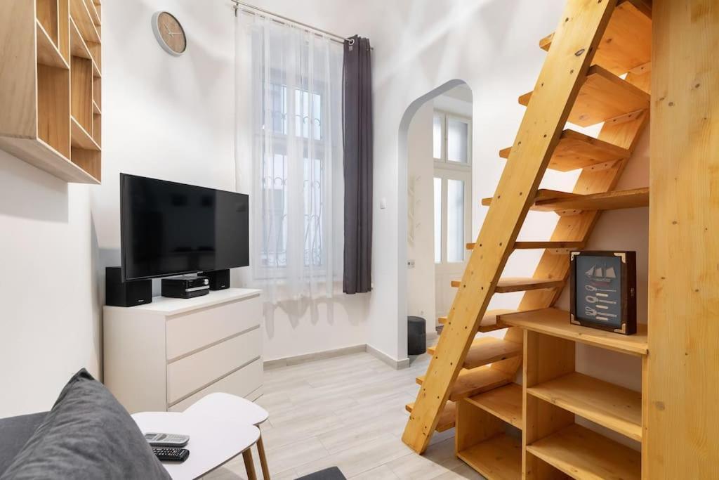 Swarz'S Downtown Apartment Budapest Exterior foto